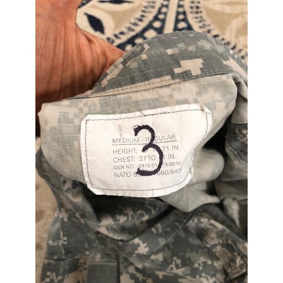 ACU Shirt/Coat Medium Regular USGI Digital Camo Cotton/Nylon Ripstop Army Combat - Picture 3 of 4